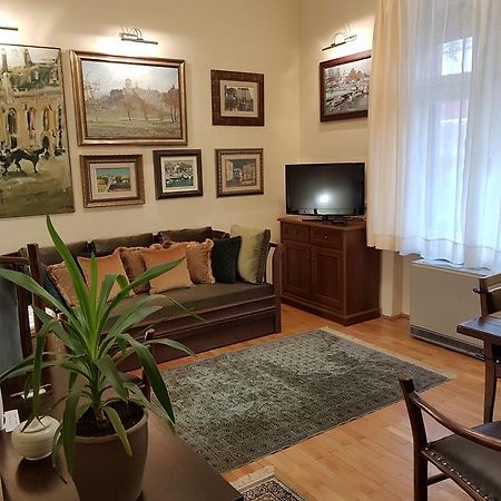 Classic Style Apartment Belgrad Dış mekan fotoğraf