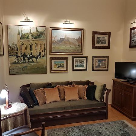 Classic Style Apartment Belgrad Dış mekan fotoğraf